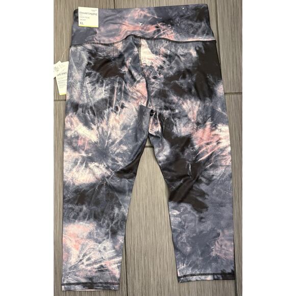 Old Navy Active Elevate Go Dry Pink Purple Tie Dye Crop Legging Size XL NWT - Picture 5 of 6